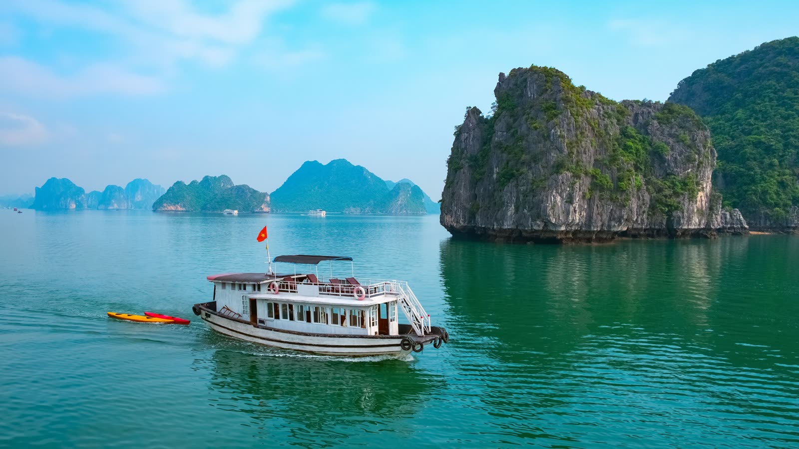Ha Long Bay limestone karsts, Vietnam - Southeast Asia signature trip
